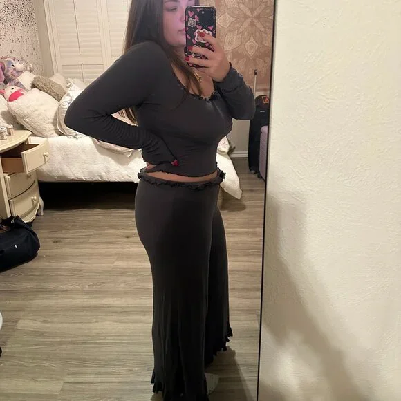 Urban Outfitters Pajama/Lounge Set, gray, size large - Picture 3 of 3